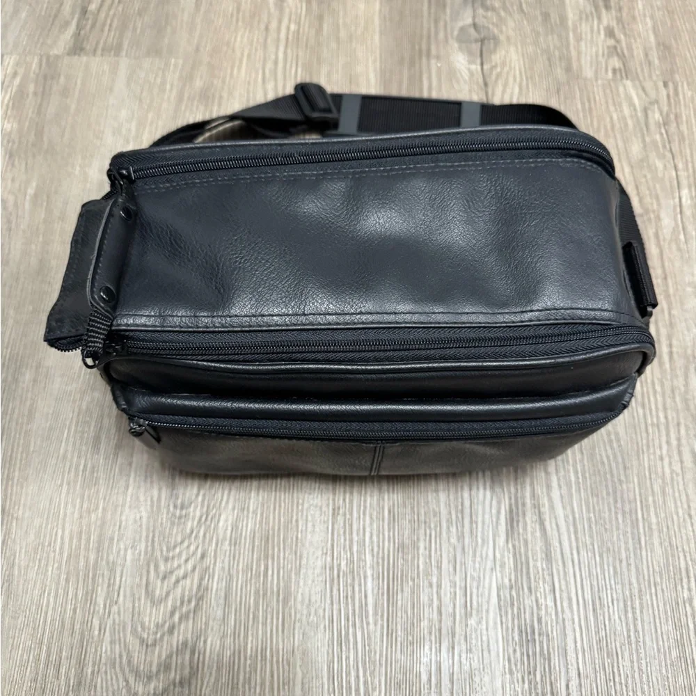 Sony Leather Camera/Camcorder Case